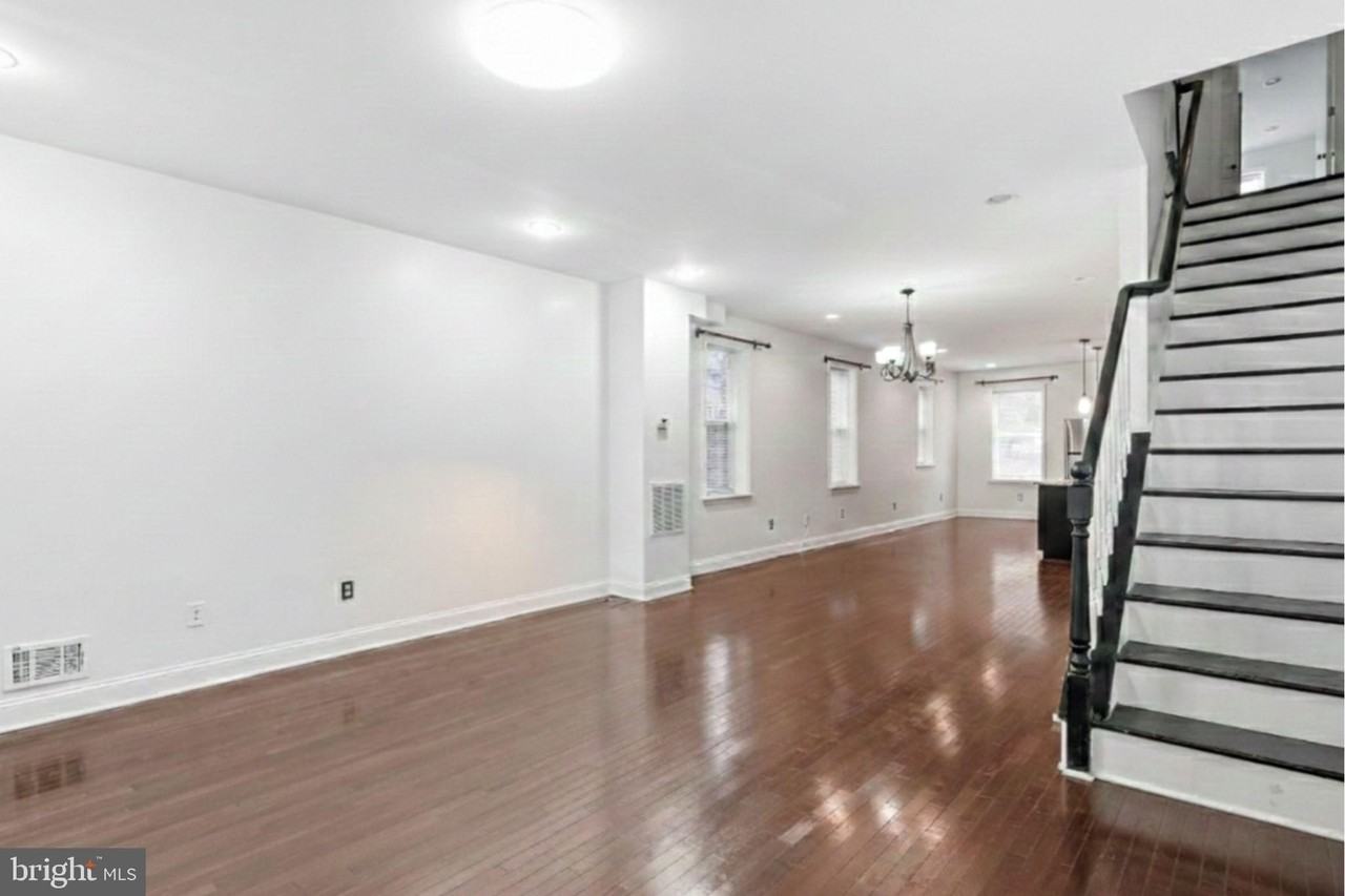 2302 Mount Royal Ter - Photo 4 of 43