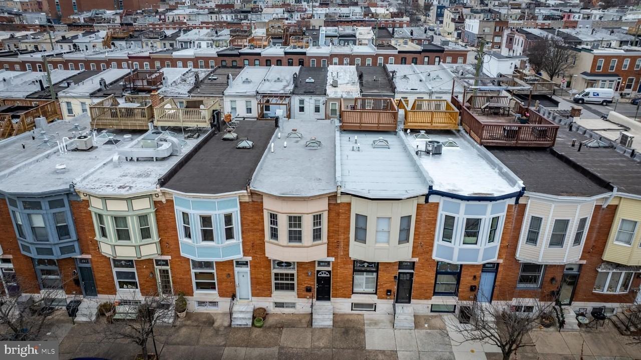 263 S Ellwood Ave - Photo 2 of 49