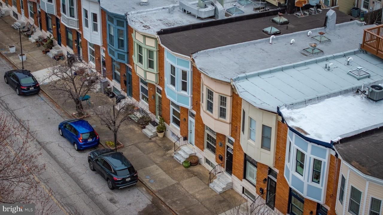 263 S Ellwood Ave - Photo 7 of 49