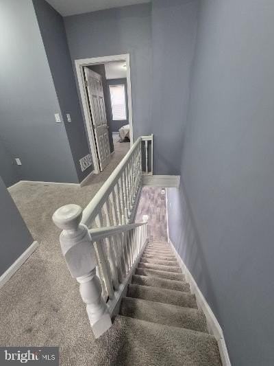 2903 Jefferson St - Photo 7 of 48