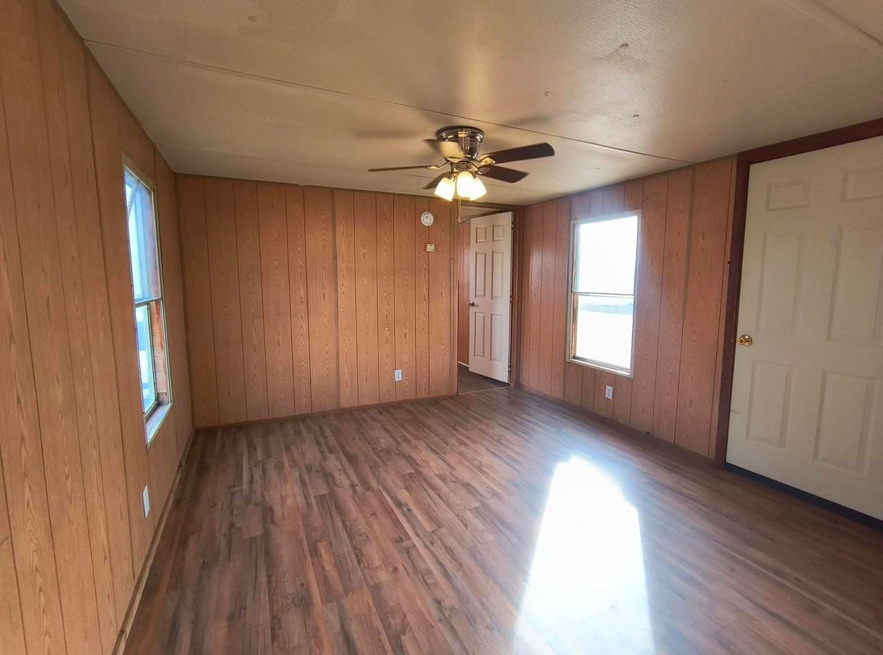 Cactus Lane Mobile Home Park - Photo 4 of 7