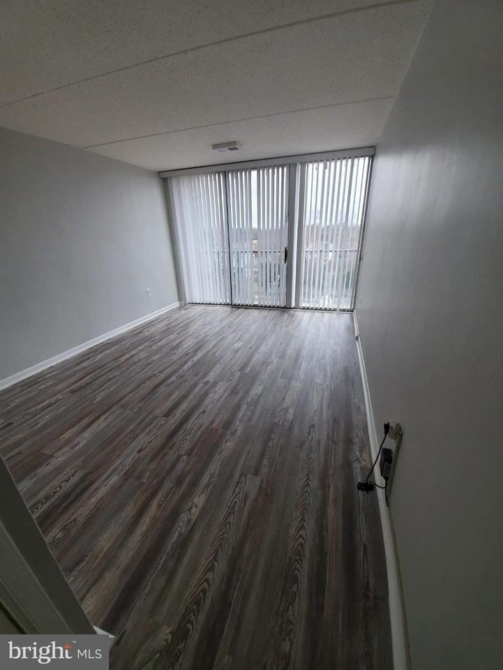 427 Cooper Landing Rd - Photo 4 of 12