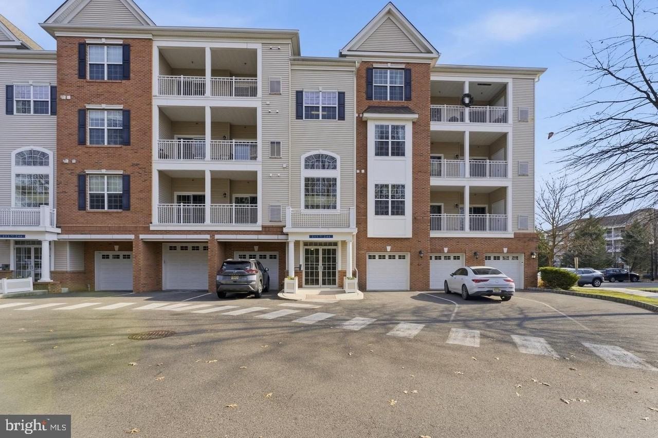 234 Breeders Cup Dr - Photo 2 of 37