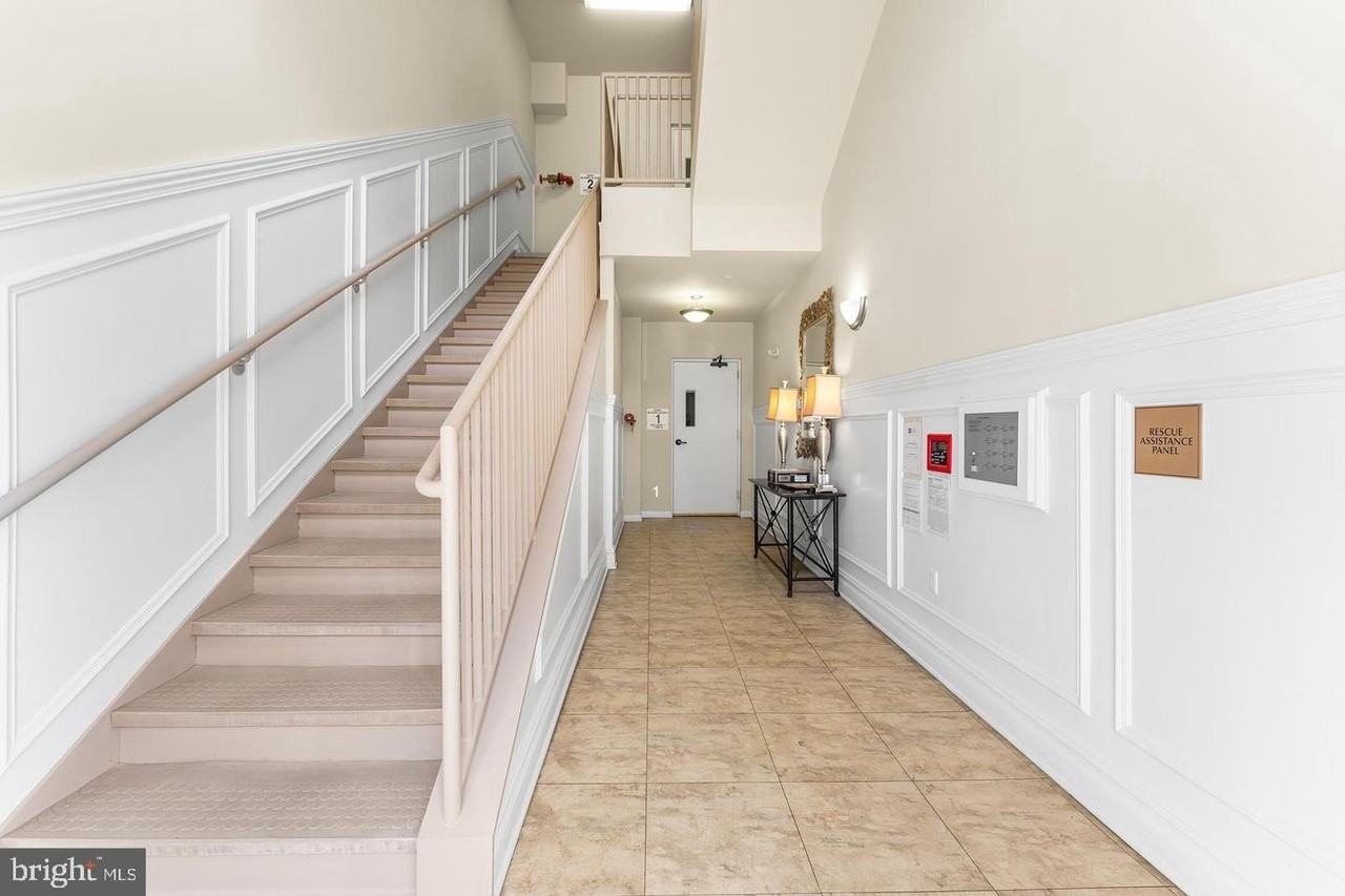 234 Breeders Cup Dr - Photo 3 of 37