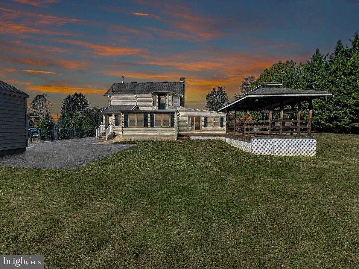 4236 Florida Ave - Photo 2 of 50