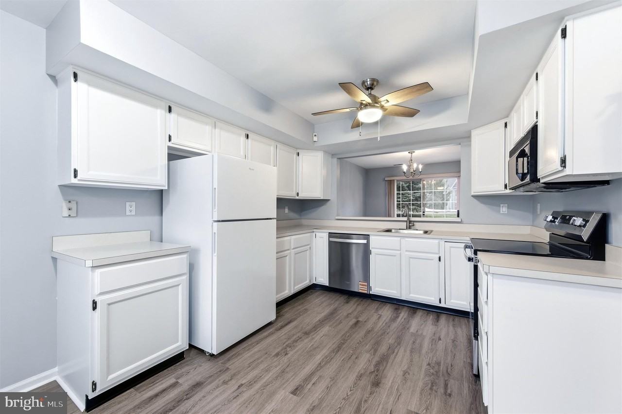 5502 Constitution Ct - Photo 4 of 16