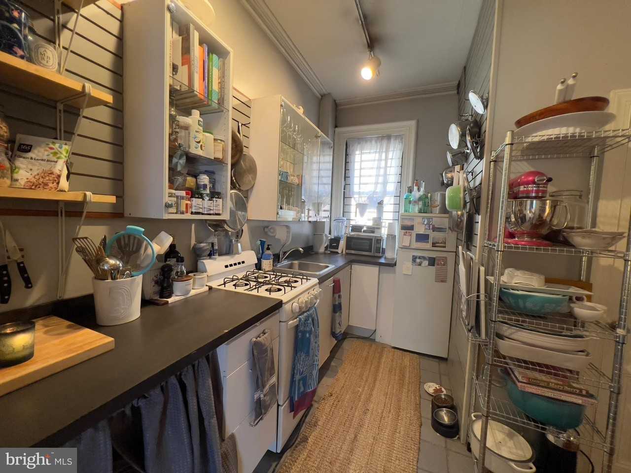 257 S 20th St Apt 2f - Photo 6 of 29