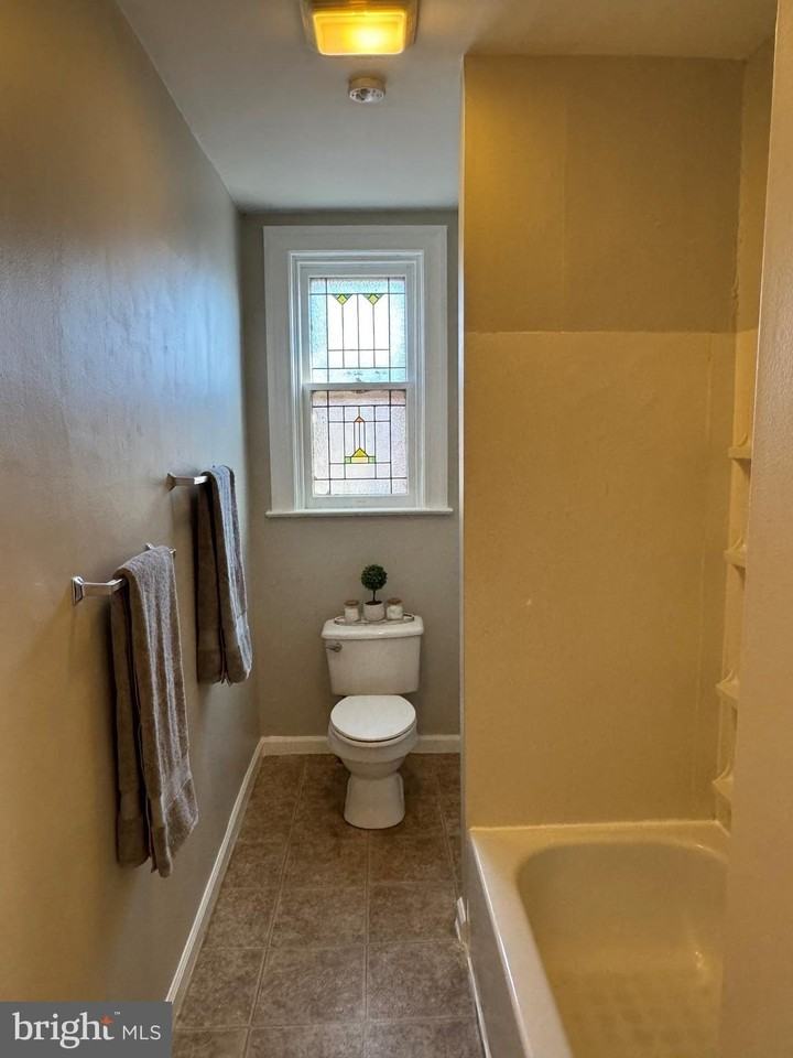 1534 3rd Ave - Photo 7 of 12