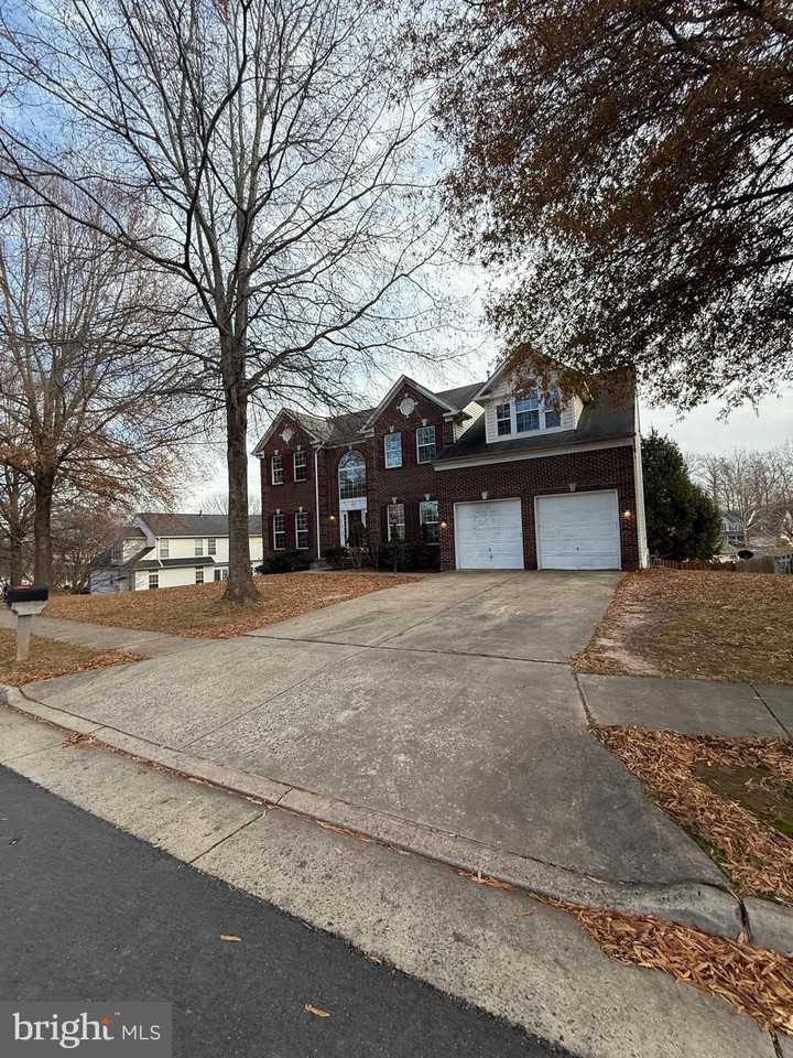 15335 Warm Springs Ln - Photo 3 of 50