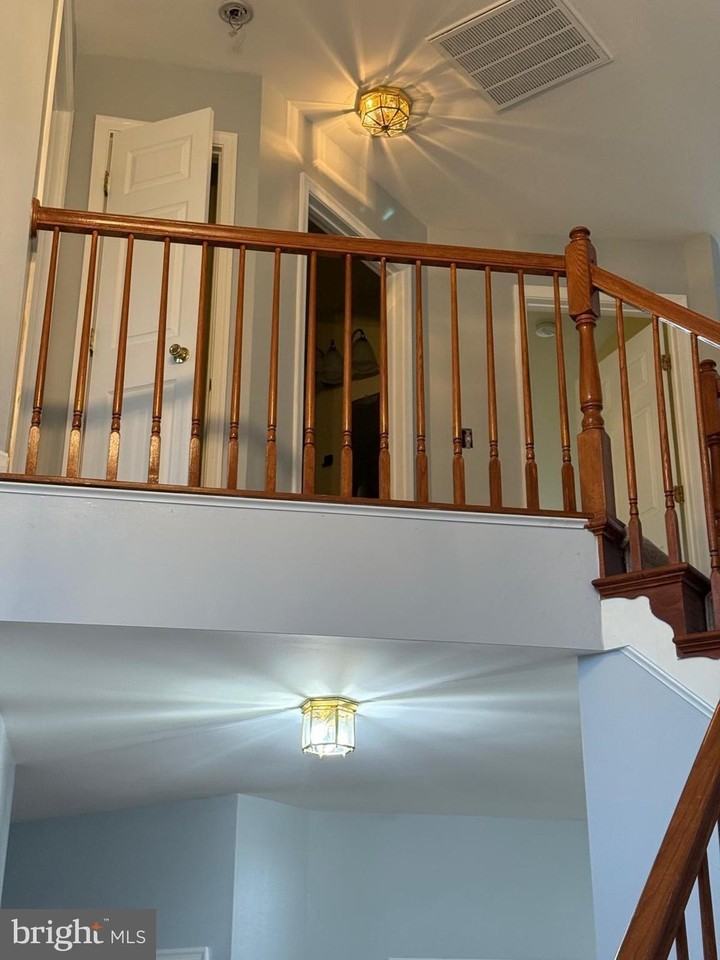 15335 Warm Springs Ln - Photo 6 of 50