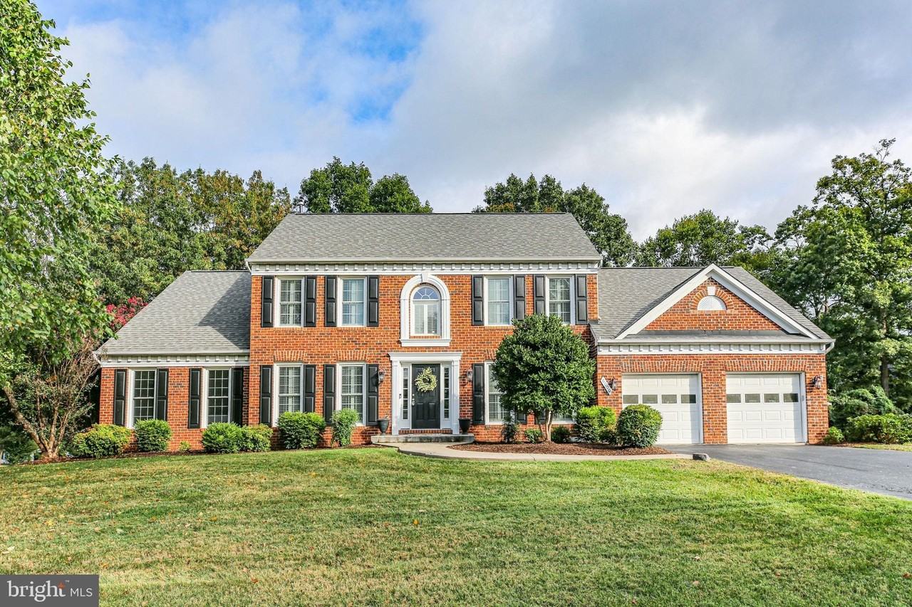 6000 Blackstone Blvd