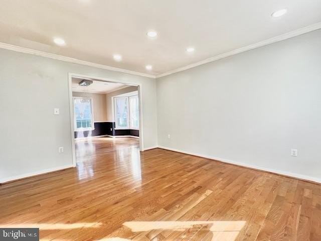 33 Christopher Way - Photo 7 of 26