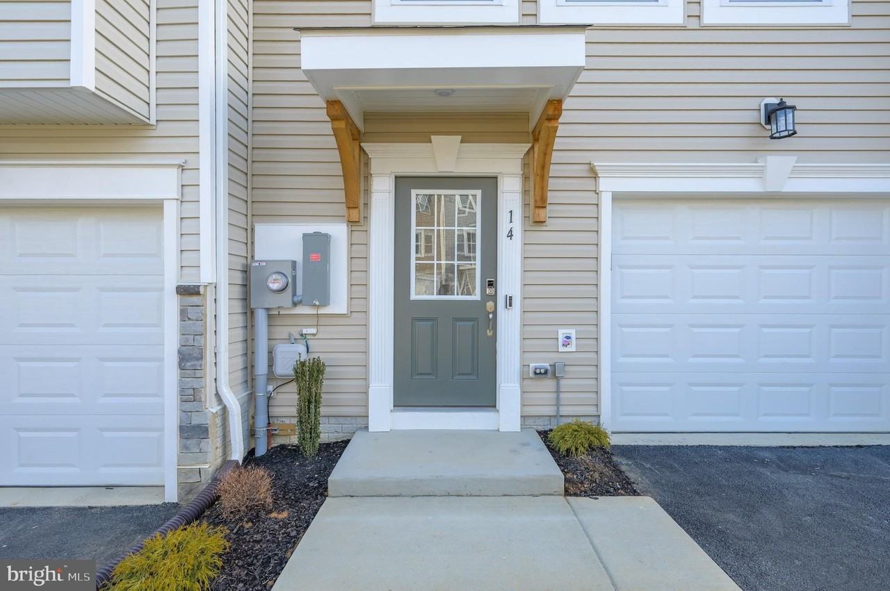 14 Trotting Rd - Photo 6 of 50