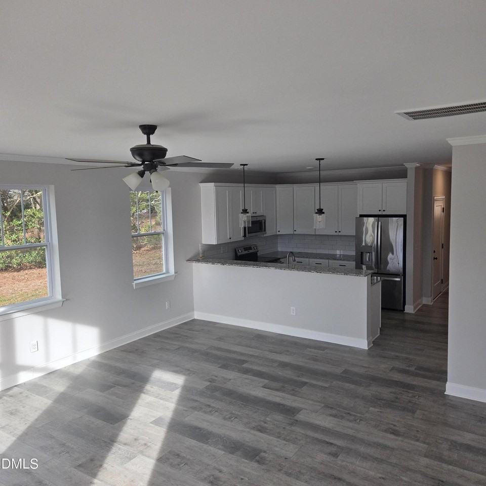 257 N Hickory St Unit 257 - Photo 6 of 7