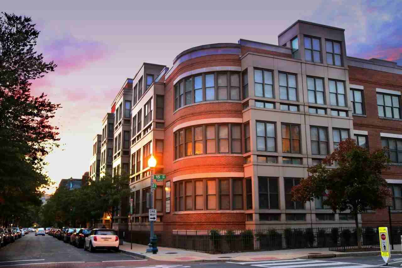 The Gatsby - Photo 7 of 15