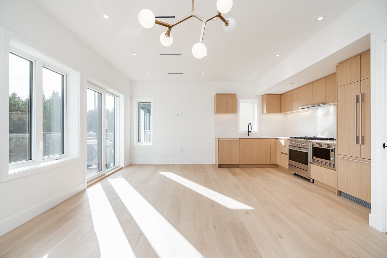 6812 Oak Street #A - Photo 4 of 26