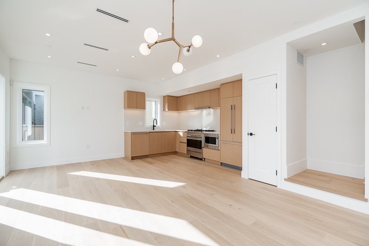 6812 Oak Street #A - Photo 7 of 26