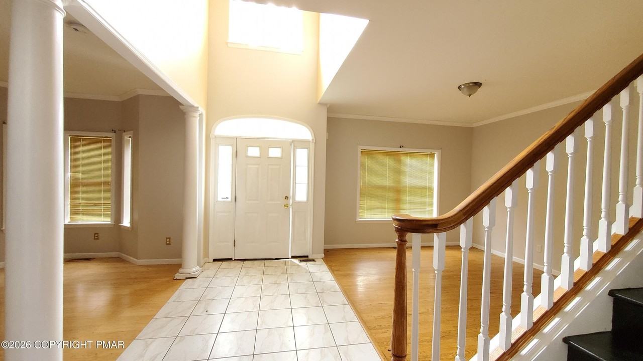 106 Swartsburo Dr - Photo 2 of 21