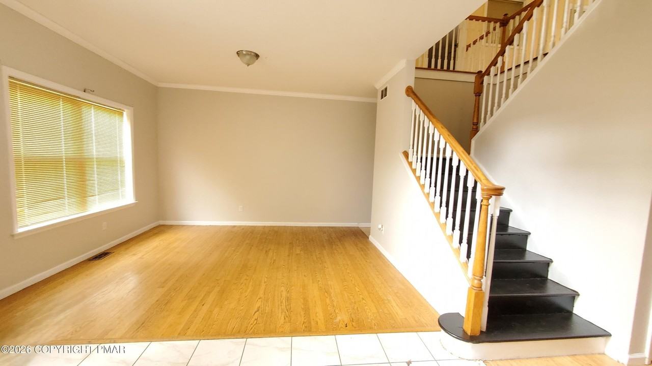 106 Swartsburo Dr - Photo 4 of 21