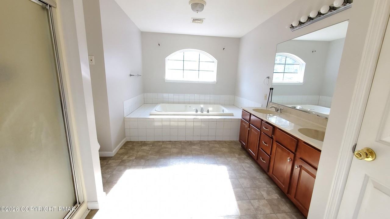 106 Swartsburo Dr - Photo 7 of 21