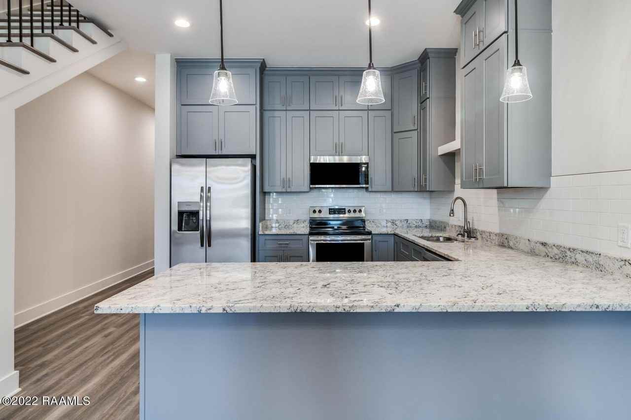 711 E Main St Unit 500 #500 - Photo 6 of 20