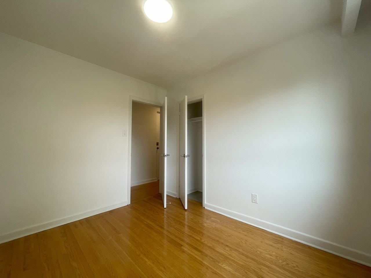 3950 Lawrence Ave East - Photo 5 of 16