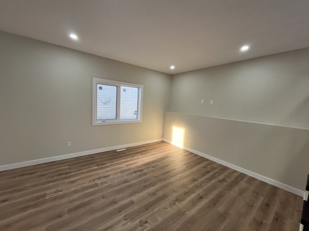 3 Bedroom | 3 Bathroom | Upper Unit 254 Antonini Court - Photo 6 of 17