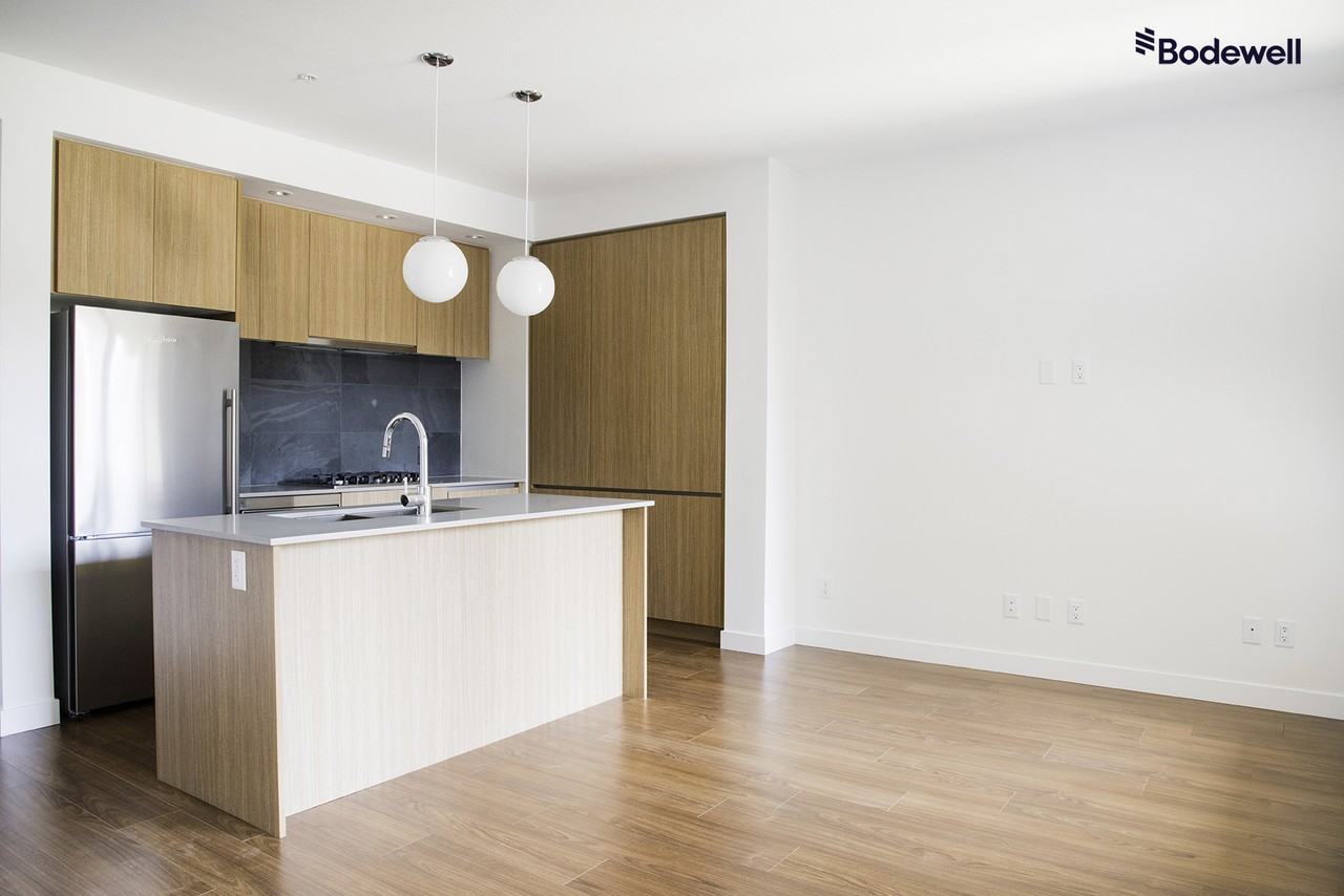 Nelson on Foster - Photo 2 of 8