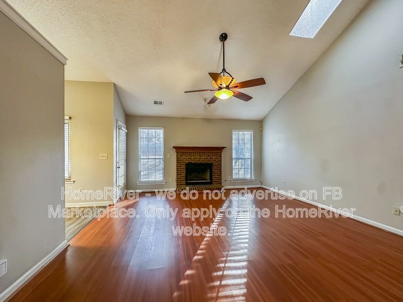 5724 Rex Mill Crk - Photo 6 of 26