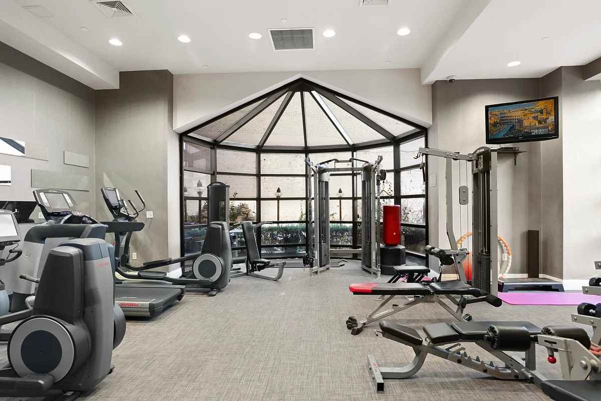 41-34 Crescent Street #9J - Photo 7 of 9