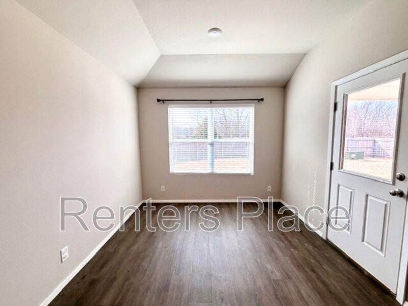 23620 E 115th St S - Photo 7 of 16