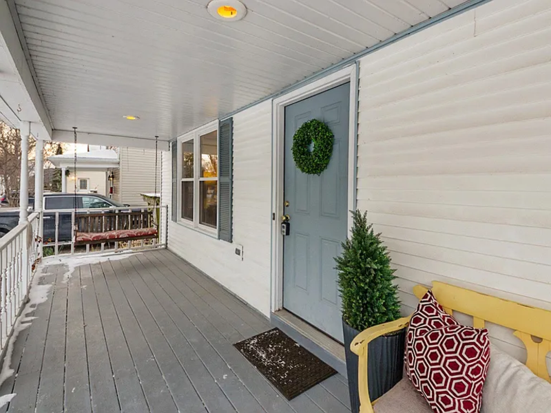 1262 S Quincy St - Photo 2 of 24