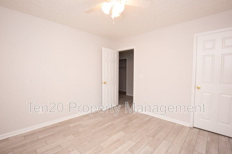 6020 White Pine Dr - Photo 5 of 11