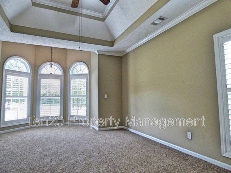 8 Misty Forest Dr - Photo 5 of 22