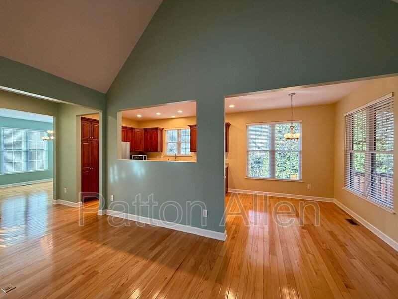 53 Helen Holcombe Way - Photo 6 of 49