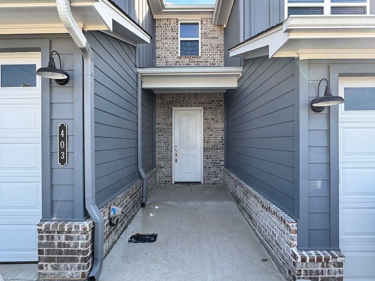 Aria Village - Photo 3 of 31