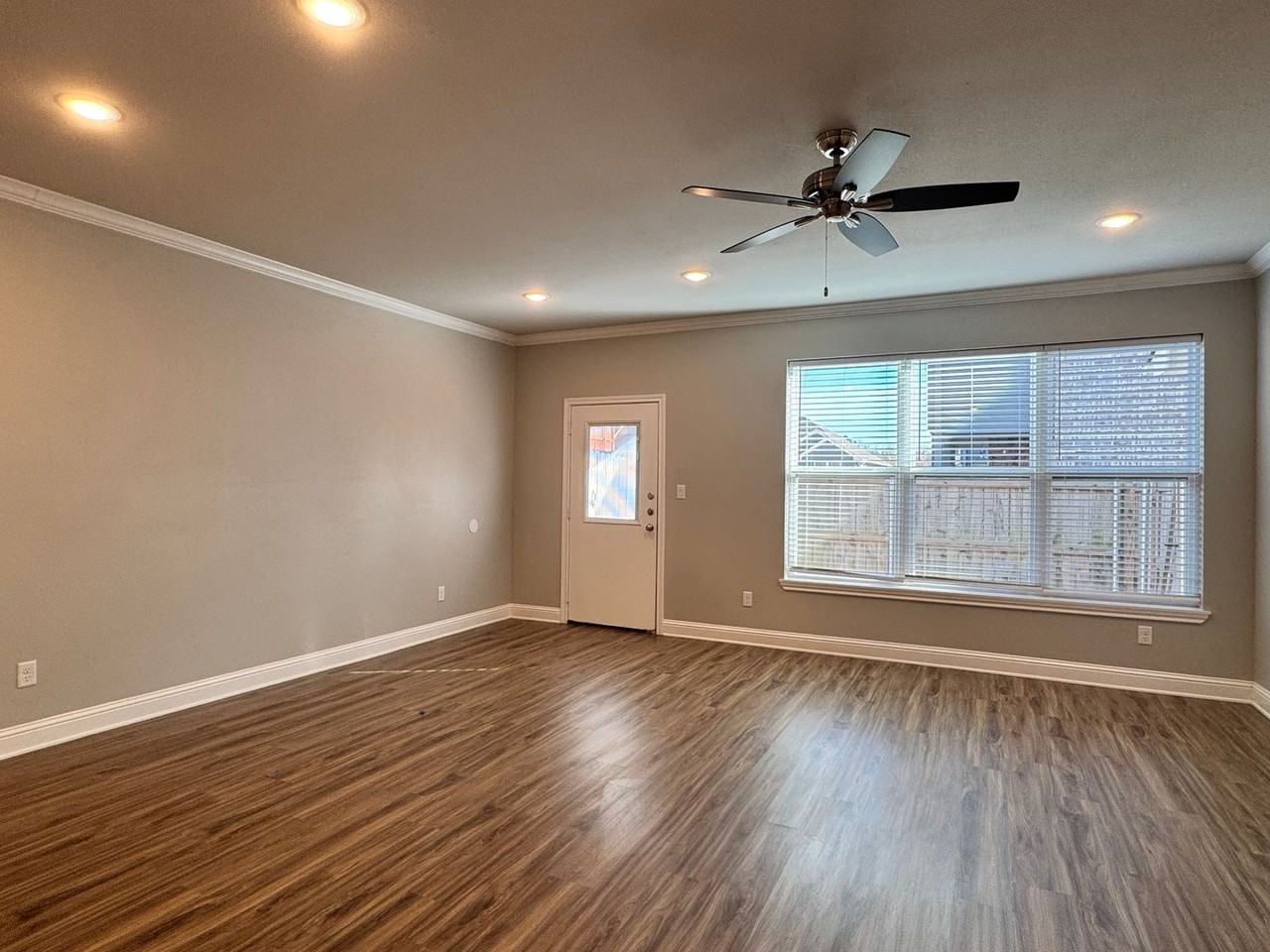 Aria Village - Photo 7 of 31