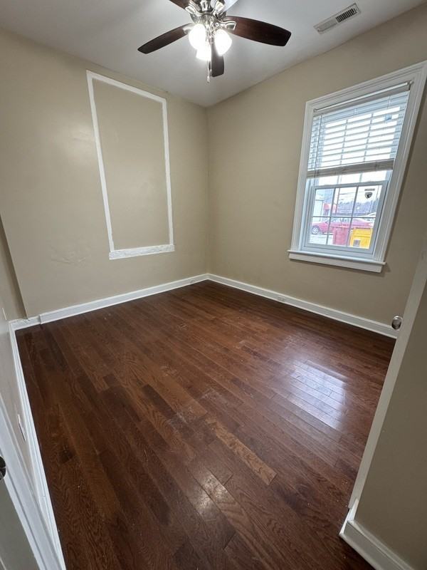 201 E Bank St #2 - Photo 7 of 10