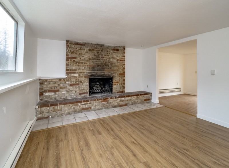 13314 86th Ave E #A - Photo 4 of 21