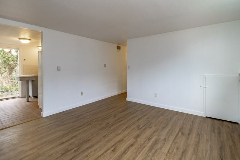 13314 86th Ave E #A - Photo 5 of 21