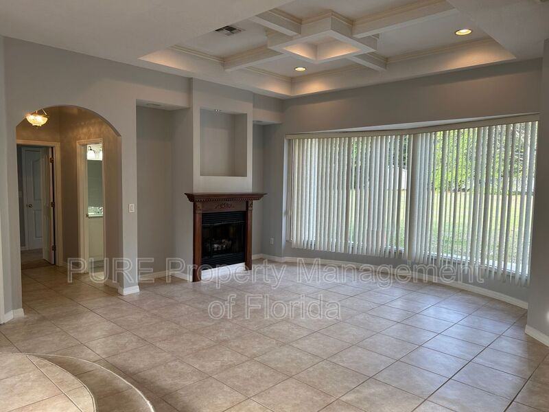 10346 Swcourt - Photo 5 of 41