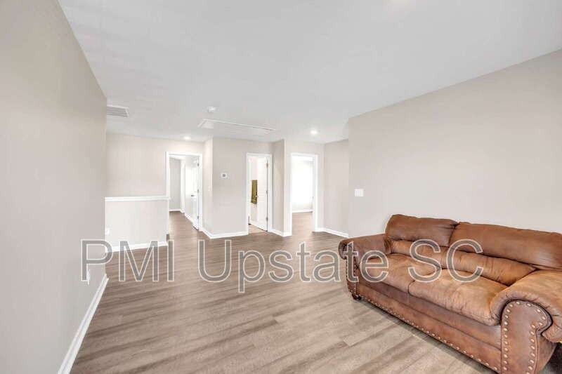 207 Bridlewood Ln - Photo 7 of 22