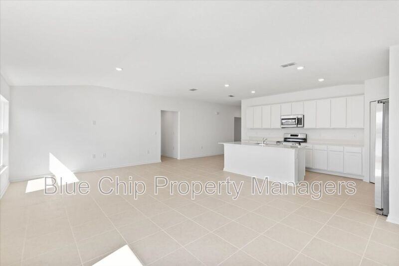 5131 Magnolia Palm Dr - Photo 7 of 37