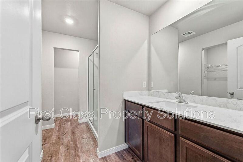 1708 Burgundy Dr - Photo 6 of 40