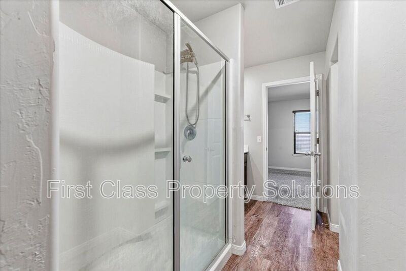 1708 Burgundy Dr - Photo 7 of 40