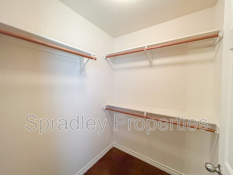 614 Laila Ln - Photo 7 of 16