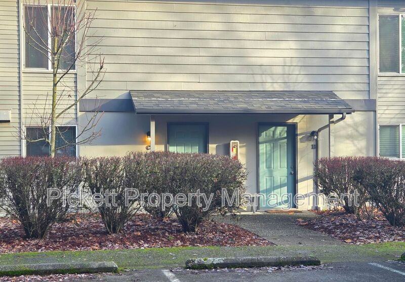 354 Nw Edvard St #C - Photo 3 of 27