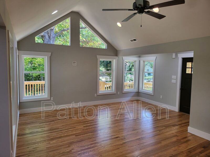 295 School Rd E - Photo 4 of 24