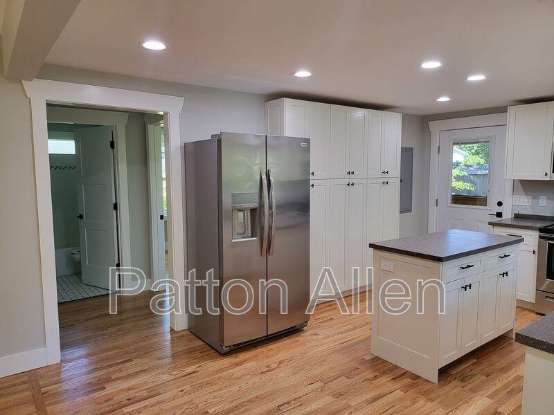 295 School Rd E - Photo 7 of 24