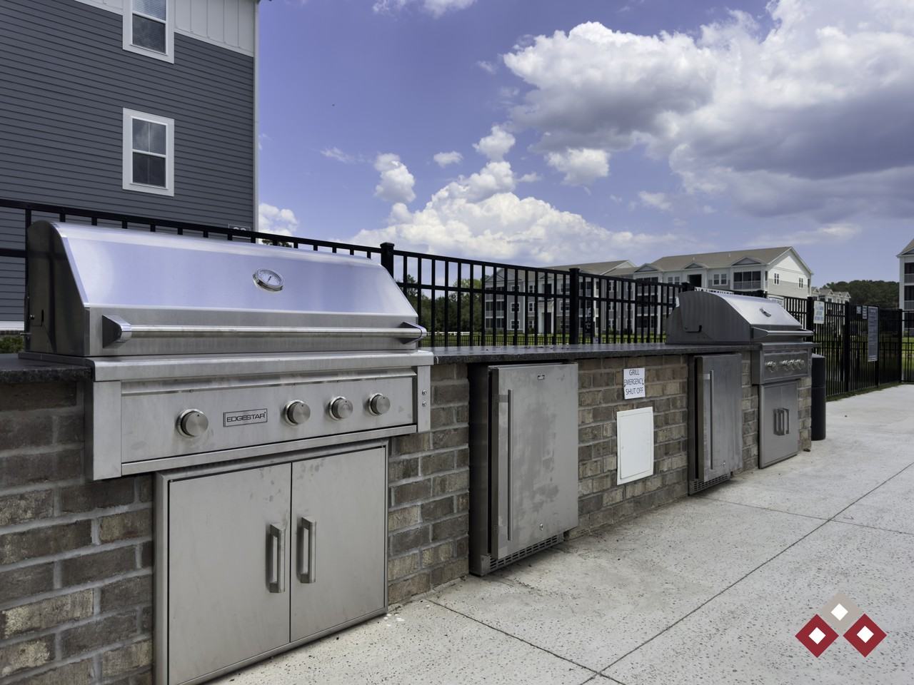 Anchor Pointe Apartments - Photo 3 of 30